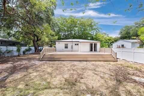 House in North Miami, Florida 2 bedrooms, 92.9 sq.m. № 1752792 - photo 28
