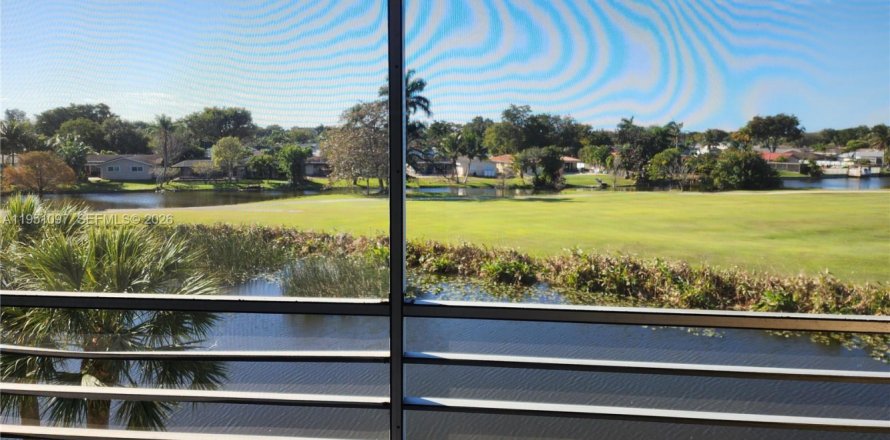 Condo à Davie, Floride, 2 chambres  № 2328021