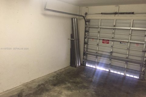 Adosado en venta en Homestead, Florida, 3 dormitorios, 155.7 m2 № 2042958 - foto 4