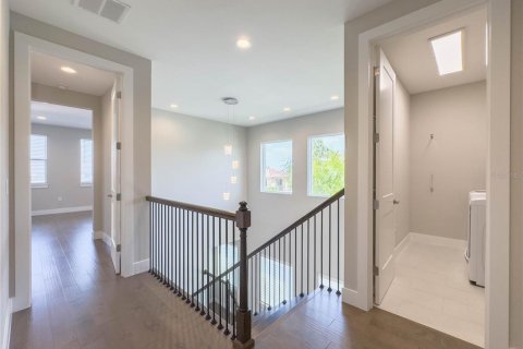 House in Montverde, Florida 4 bedrooms, 276.94 sq.m. № 1792108 - photo 25