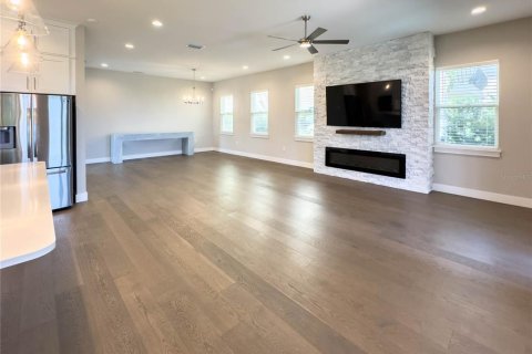 House in Montverde, Florida 4 bedrooms, 276.94 sq.m. № 1792108 - photo 11