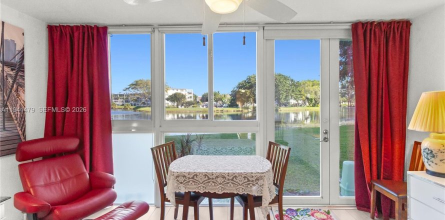 Condo in Deerfield Beach, Florida, 1 bedroom  № 2000047
