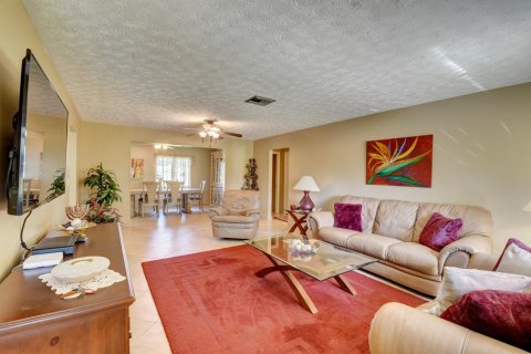 Casa en alquiler en Delray Beach, Florida, 2 dormitorios, 130.62 m2 № 2246304 - foto 8