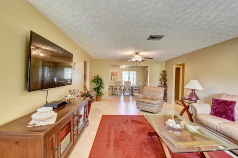Casa en alquiler en Delray Beach, Florida, 2 dormitorios, 130.62 m2 № 2246304 - foto 9