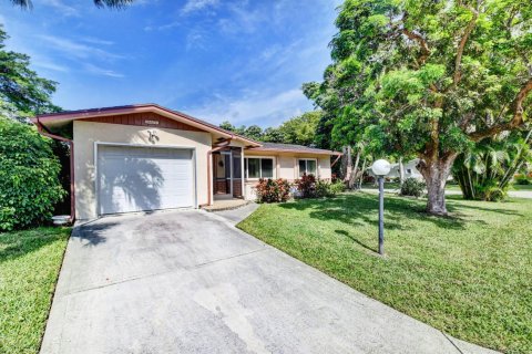 Casa en alquiler en Delray Beach, Florida, 2 dormitorios, 130.62 m2 № 2246304 - foto 2
