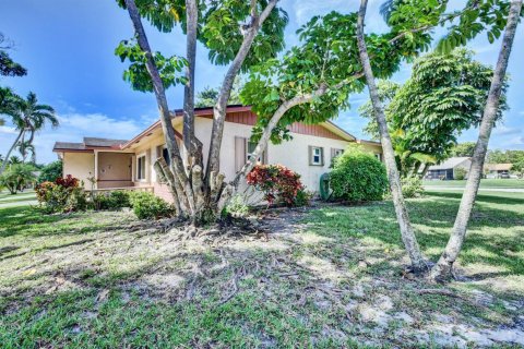 Casa en alquiler en Delray Beach, Florida, 2 dormitorios, 130.62 m2 № 2246304 - foto 4