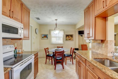 Casa en alquiler en Delray Beach, Florida, 2 dormitorios, 130.62 m2 № 2246304 - foto 13