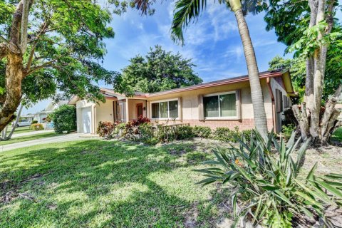 Casa en alquiler en Delray Beach, Florida, 2 dormitorios, 130.62 m2 № 2246304 - foto 3