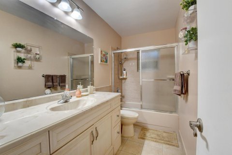 Casa en alquiler en Delray Beach, Florida, 2 dormitorios, 130.62 m2 № 2246304 - foto 28