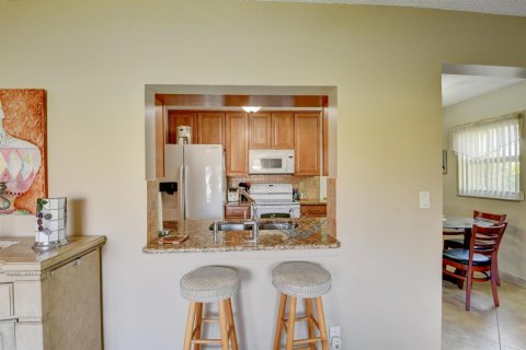 Casa en alquiler en Delray Beach, Florida, 2 dormitorios, 130.62 m2 № 2246304 - foto 21