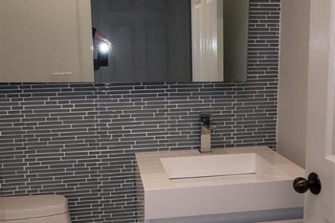 Casa en venta en Sunrise, Florida, 4 dormitorios, 171.59 m2 № 2179889 - foto 6