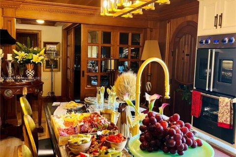 Купить коммерческую недвижимость в Майами-Бич, Флорида № 2013294 - фото 5