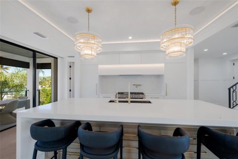 Villa ou maison à vendre à Anna Maria, Floride: 5 chambres, 343.74 m2 № 2155942 - photo 17