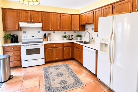 Villa ou maison à louer à Miami, Floride: 4 chambres № 2086086 - photo 4