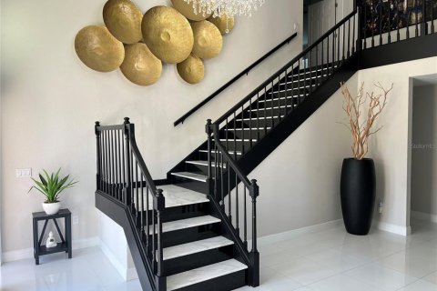 Casa en venta en Tampa, Florida, 4 dormitorios, 285.3 m2 № 2222742 - foto 4