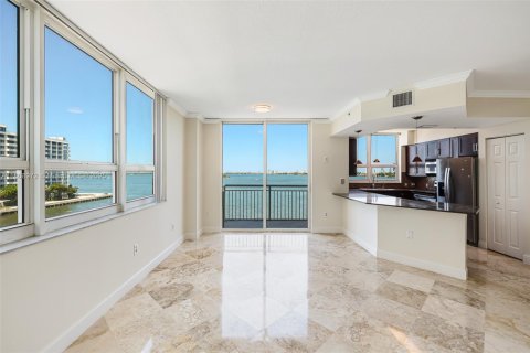 Condo in Miami, Florida, 3 bedrooms  № 1756851 - photo 27