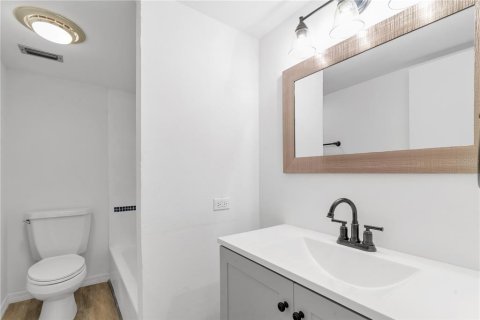 Condominio en venta en Osprey, Florida, 2 dormitorios, 110 m2 № 1322141 - foto 27