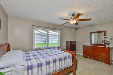 House in Sun City Center, Florida 2 bedrooms, 167.5 sq.m. № 1843377 - photo 19