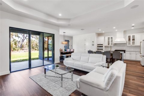 Купить виллу или дом в Парриш, Флорида 8 комнат, 251.58м2, № 1657720 - фото 24