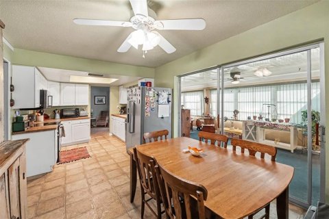 Villa ou maison à vendre à Seminole, Floride: 2 chambres, 120.87 m2 № 2419177 - photo 7