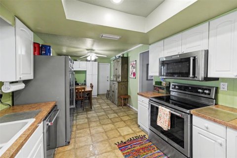 Villa ou maison à vendre à Seminole, Floride: 2 chambres, 120.87 m2 № 2419177 - photo 11