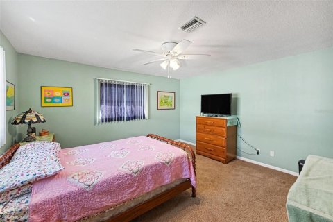 Villa ou maison à vendre à Seminole, Floride: 2 chambres, 120.87 m2 № 2419177 - photo 17