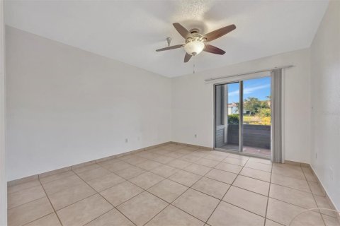 Condominio en alquiler en Saint Petersburg, Florida, 1 dormitorio, 67.73 m2 № 1873513 - foto 20