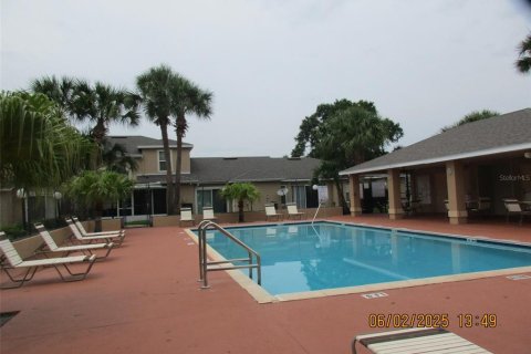 Townhouse in Kissimmee, Florida 3 bedrooms, 118.64 sq.m. № 1792363 - photo 13