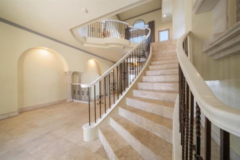 House in Belleair, Florida 5 bedrooms, 556.02 sq.m. № 1512158 - photo 26
