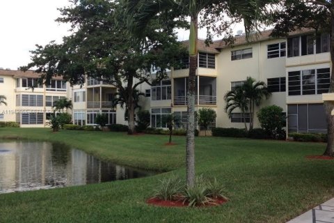 Copropriété à louer à Lauderdale Lakes, Floride: 1 chambre, 63.55 m2 № 1999019 - photo 13