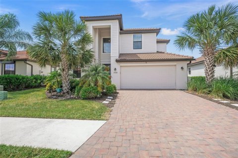 House in Venice, Florida 5 bedrooms, 318.28 sq.m. № 1805806 - photo 1