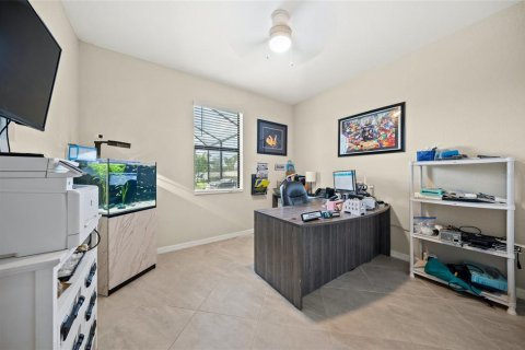 House in Venice, Florida 5 bedrooms, 318.28 sq.m. № 1805806 - photo 18