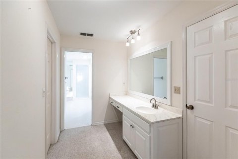 House in Sarasota, Florida 4 bedrooms, 332.68 sq.m. № 1525098 - photo 29