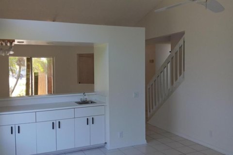 Touwnhouse à louer à Boca Raton, Floride: 3 chambres, 150.97 m2 № 2249257 - photo 6