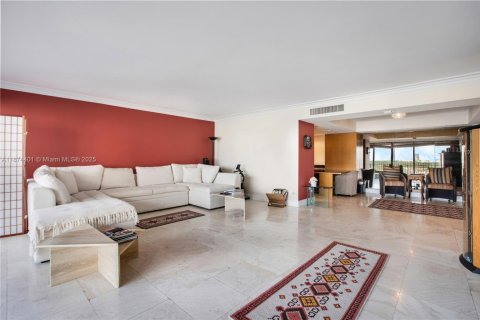 Copropriété à vendre à Miami, Floride: 2 chambres, 152.55 m2 № 1923490 - photo 6