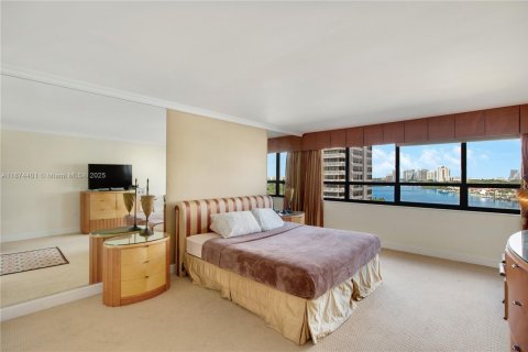 Copropriété à vendre à Miami, Floride: 2 chambres, 152.55 m2 № 1923490 - photo 9