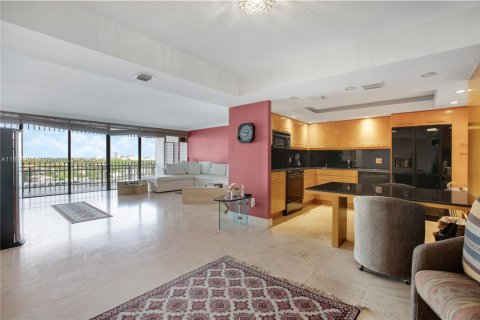 Copropriété à vendre à Miami, Floride: 2 chambres, 152.55 m2 № 1923490 - photo 2