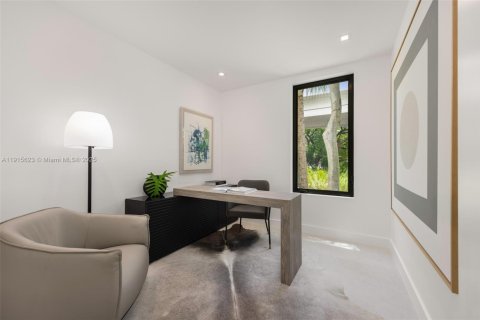 Townhouse in Miami, Florida 3 bedrooms, 263.94 sq.m. № 1971008 - photo 24