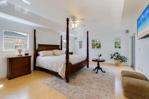 Townhouse in Palmetto Bay, Florida 3 bedrooms, 205.41 sq.m. № 1943832 - photo 14