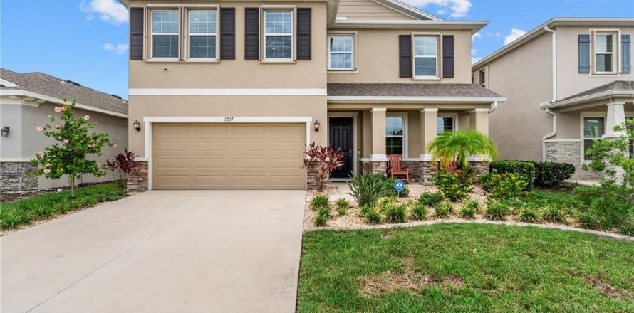 Casa en Bradenton, Florida 4 dormitorios, 256.04 m2 № 2151874