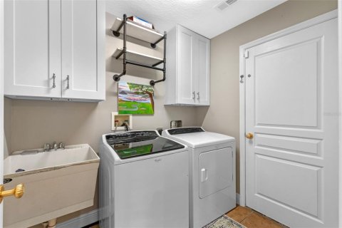 Casa en venta en Winter Garden, Florida, 5 dormitorios, 287.25 m2 № 1894626 - foto 19