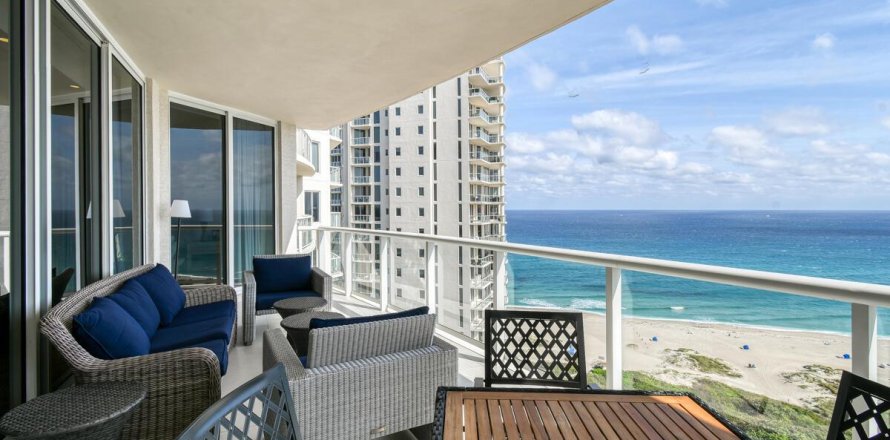 Condo à Riviera Beach, Floride, 3 chambres № 970404