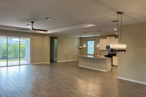 Casa en venta en Punta Gorda, Florida, 4 dormitorios, 219.99 m2 № 1027268 - foto 20