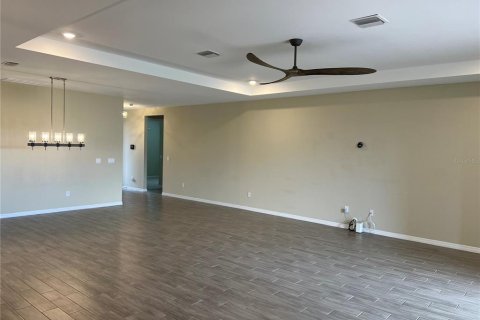 Casa en venta en Punta Gorda, Florida, 4 dormitorios, 219.99 m2 № 1027268 - foto 19
