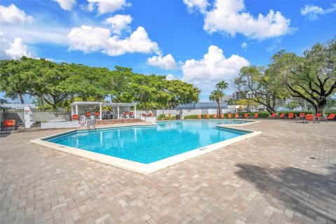 Copropriété à louer à North Miami, Floride: 1 chambre, 72.65 m2 № 2024096 - photo 5