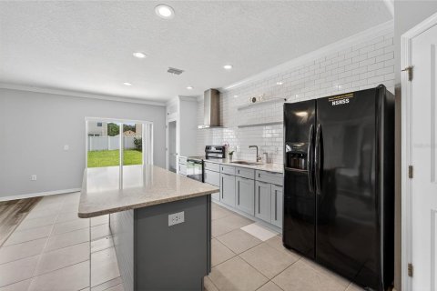 House in Plant City, Florida 5 bedrooms, 248.42 sq.m. № 1826720 - photo 13