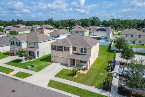 House in Plant City, Florida 5 bedrooms, 248.42 sq.m. № 1826720 - photo 3