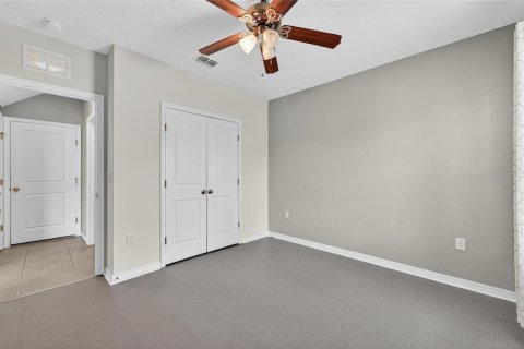 House in Plant City, Florida 5 bedrooms, 248.42 sq.m. № 1826720 - photo 28
