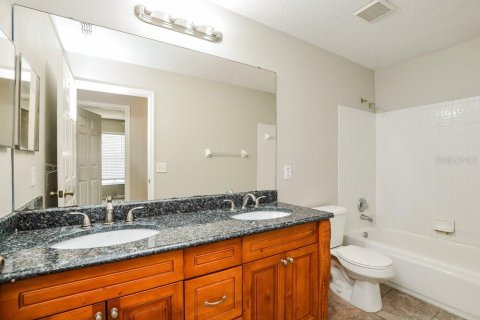 Casa en alquiler en Oviedo, Florida, 4 dormitorios, 176.33 m2 № 1905206 - foto 15