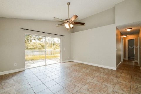 Casa en alquiler en Oviedo, Florida, 4 dormitorios, 176.33 m2 № 1905206 - foto 6